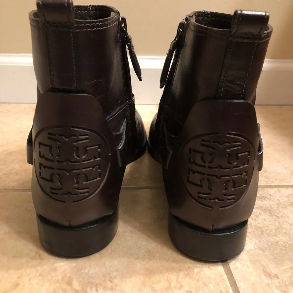 Tory Burch derby flat boots